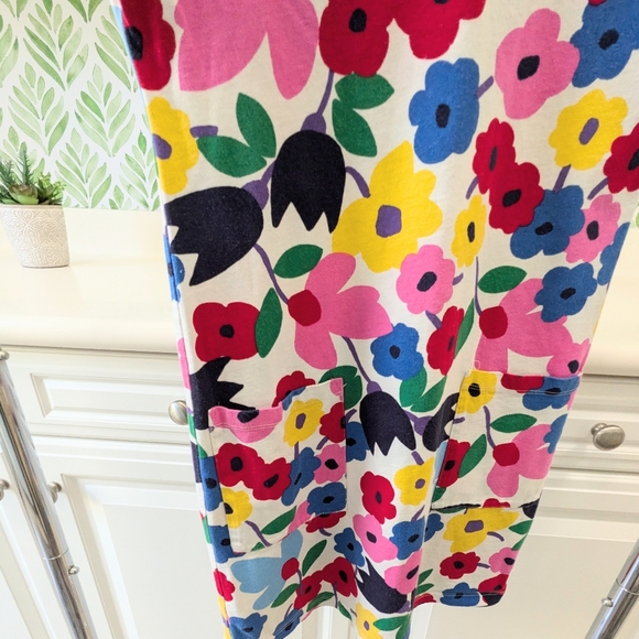 ⭐Colorful Girl's bright floral Hanna Andersson Dress 10 ⭐ - Picture 4 of 5